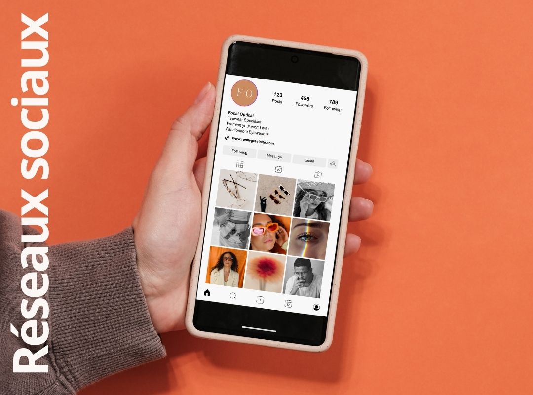 j'aide les entrepreneurs, PME, à avoir une com humaine et alignée à vos valeurs